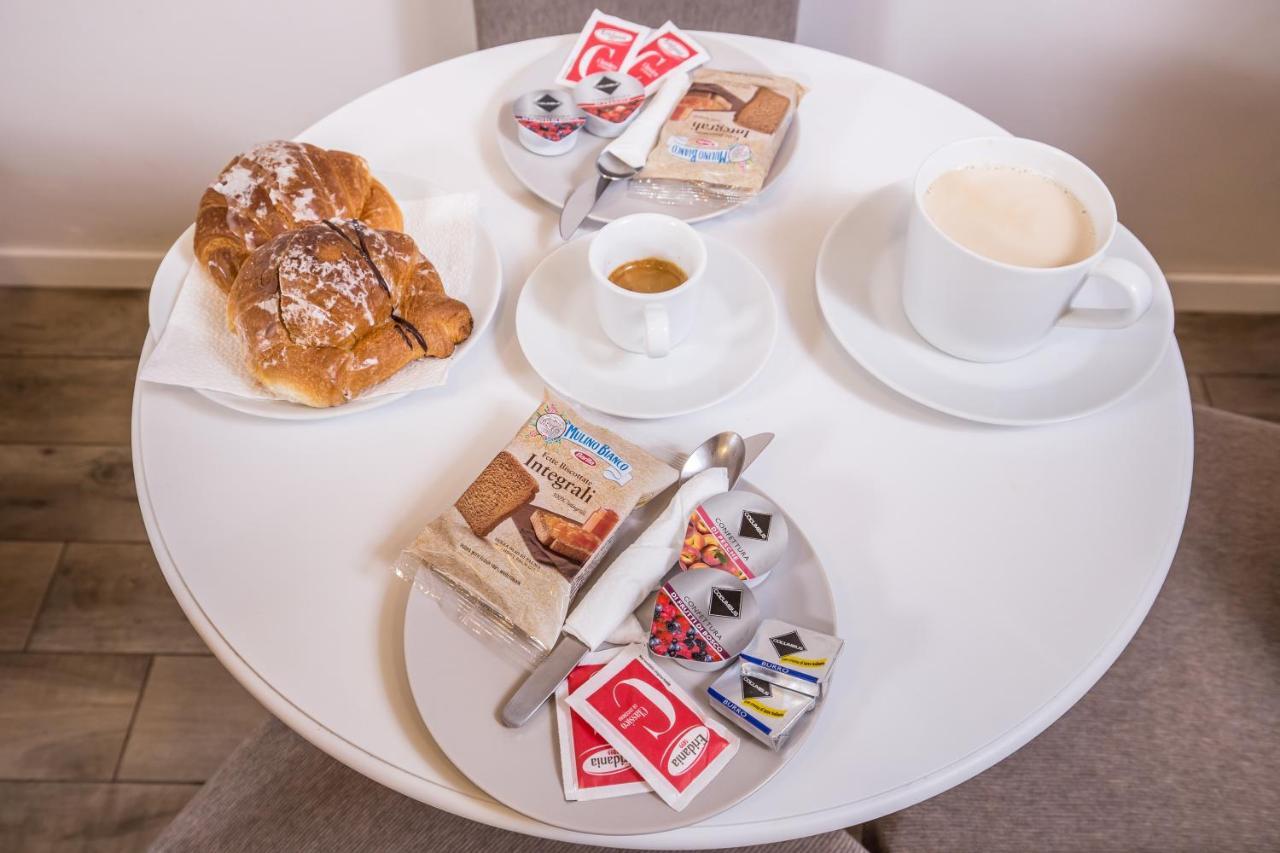 Azzurra Rooms 로마 외부 사진